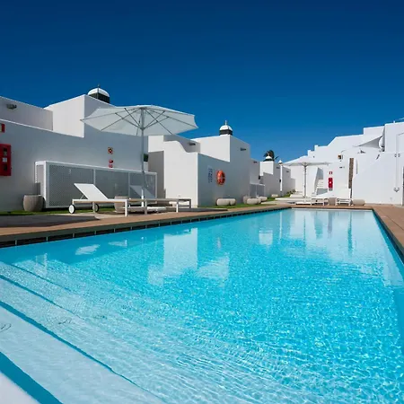 La Concha Boutique Apartments - Adults Only-3
